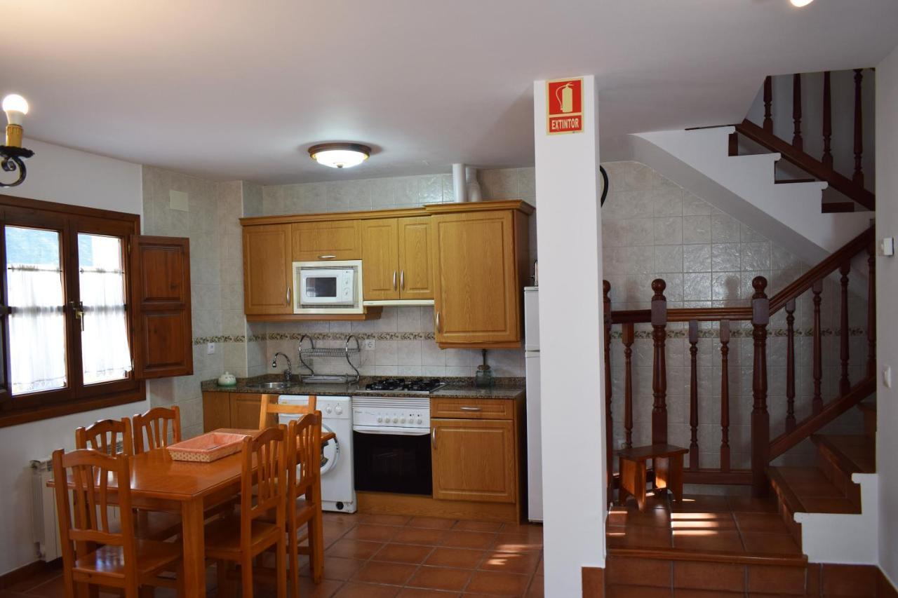 Apartamentos Rurales La Taberna Matienzo Luaran gambar