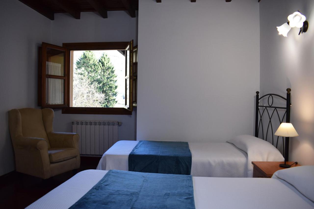 Apartamentos Rurales La Taberna Matienzo Luaran gambar
