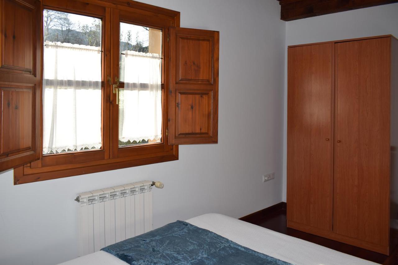 Apartamentos Rurales La Taberna Matienzo Luaran gambar